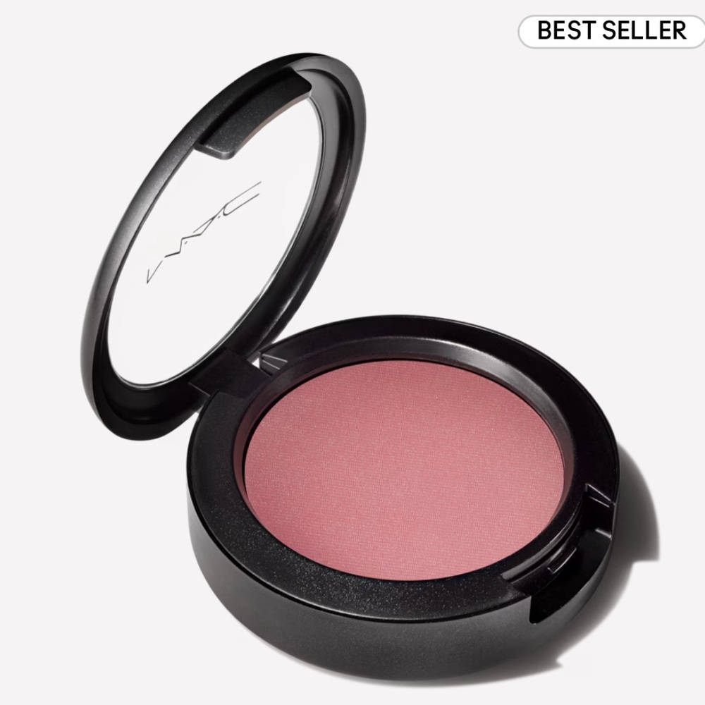 MAC Cosmetics powder blush in Desert Rose